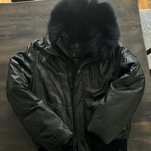 NWT Rudsak Crawley black leather down filled bomber